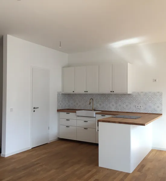 Zuhause mit 2 Zimmern und Balkon in Berlin Biesdorf — photo 1